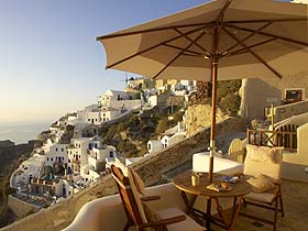 volcano junior villa (oia castle) volcano junior villa (oia castle)