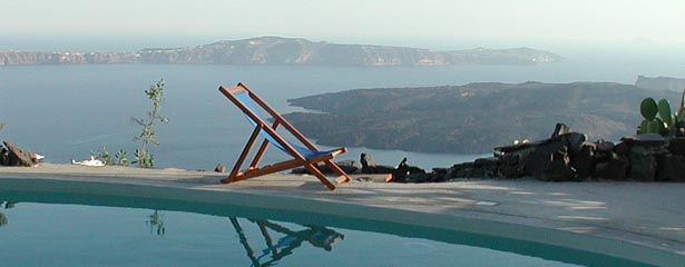 View of the caldera from Imerovigli